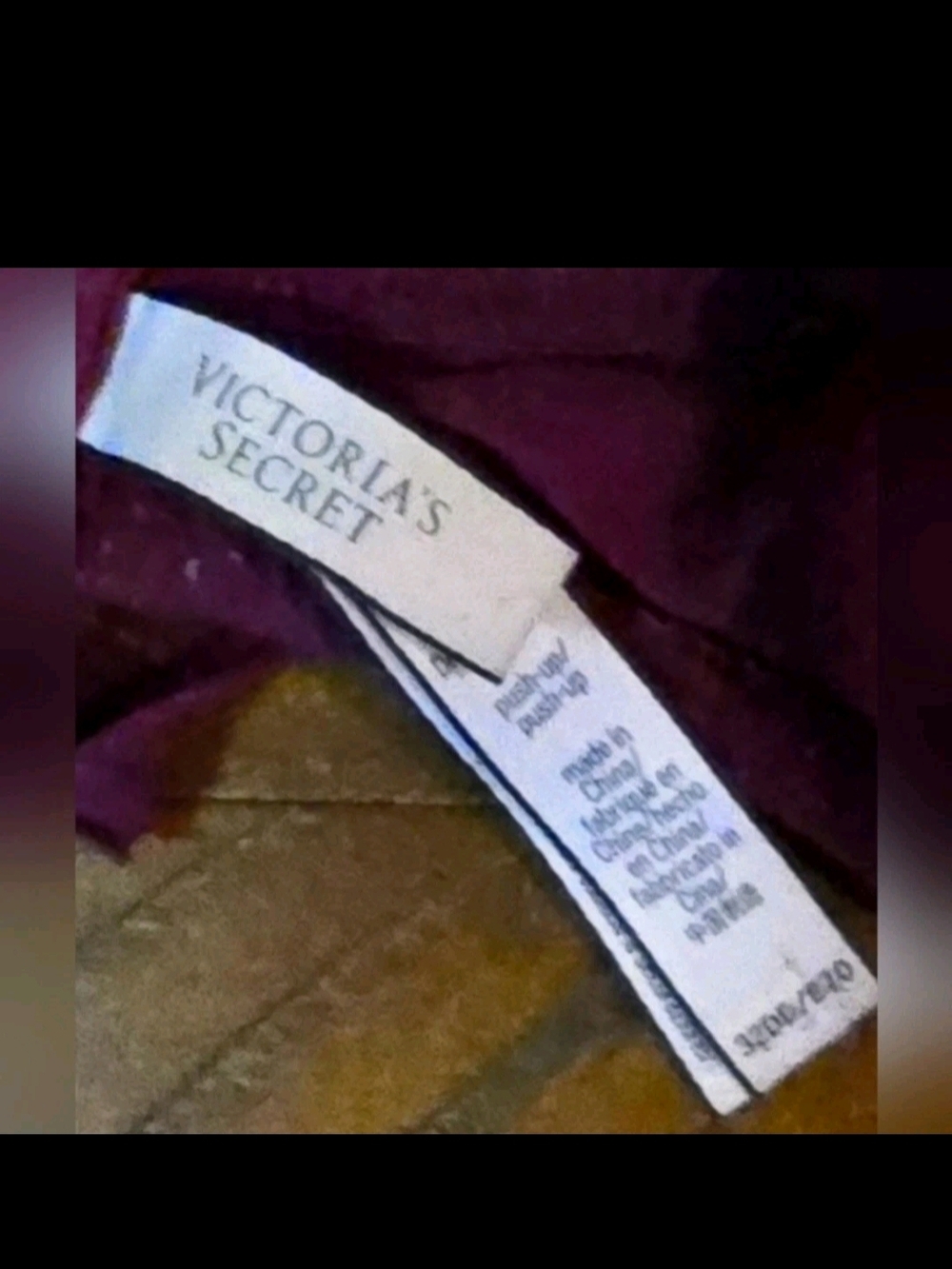 TWO Victoria's Secret BRAS - SIZE 32E LIKE NEW No Tags